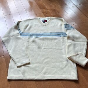NWOT Vintage Tommy Hilfiger in Small